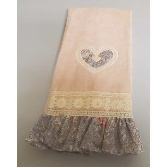 Vintage Jillian Rose Collection Bath Hand Towel - Picture 1 of 4